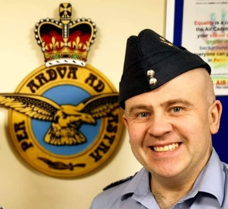 Flt Lt Graham Dodds has received an MBE.