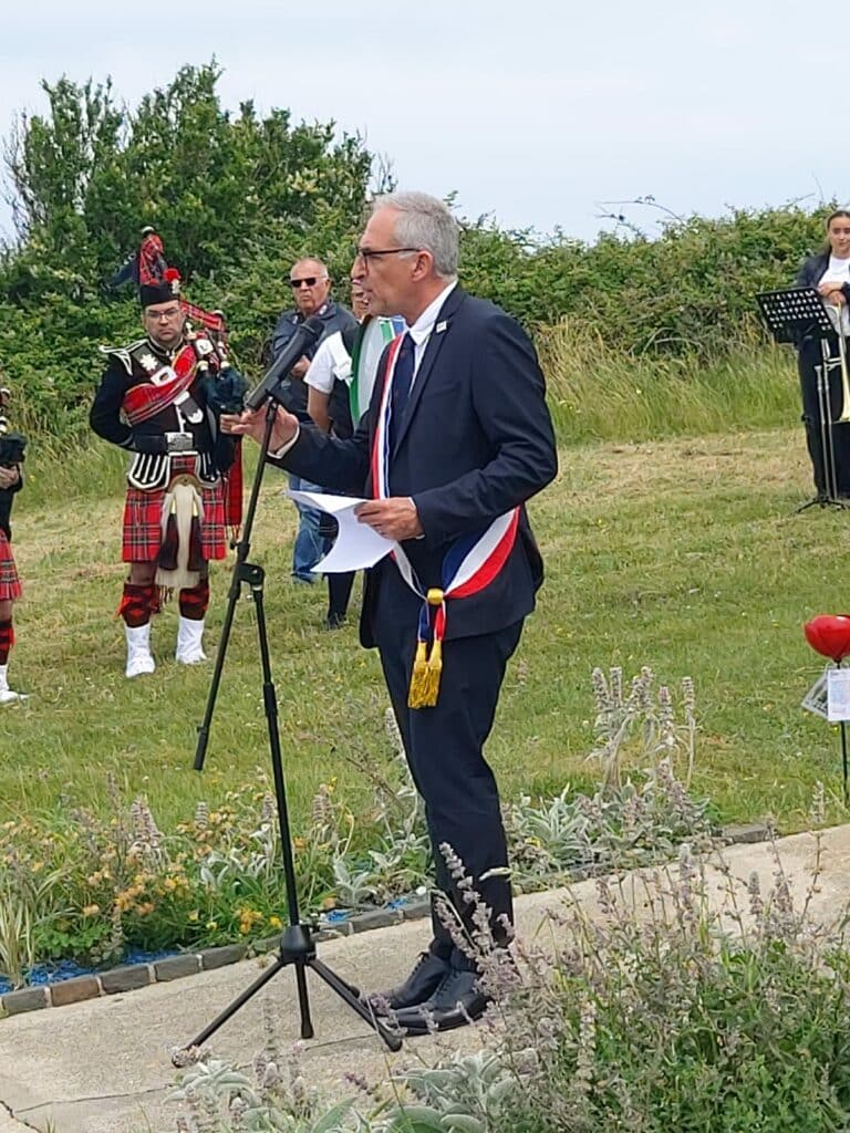 The Mayor of St Valery Jean-François Ouvry speaks during the commemorations.