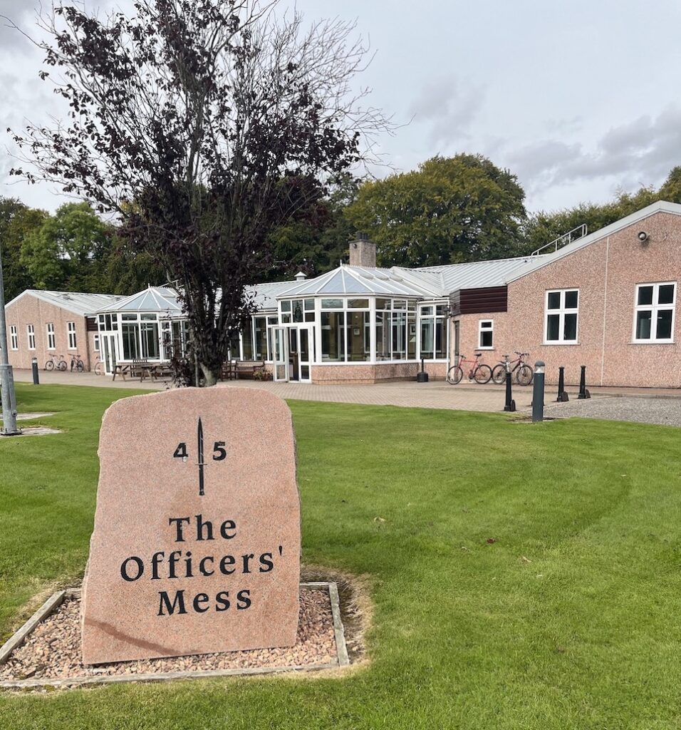 Lunch was served in the Officers' Mess.