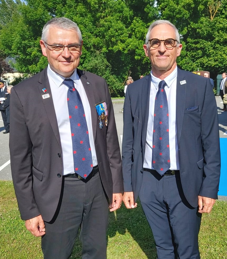 St Valery Deputy Mayor Benjamin Gorgibus and (right) Mayor Jean-François Ouvry.